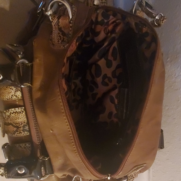 Purse - Picture 2 of 2
